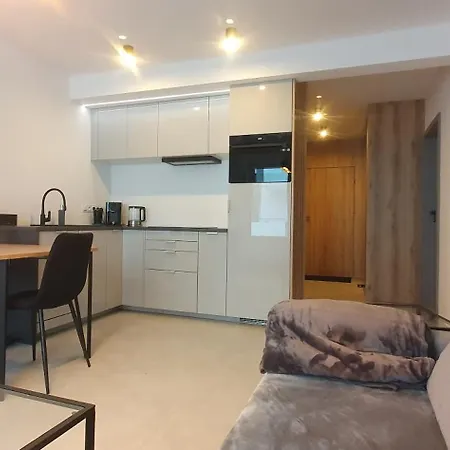 Design アパート *