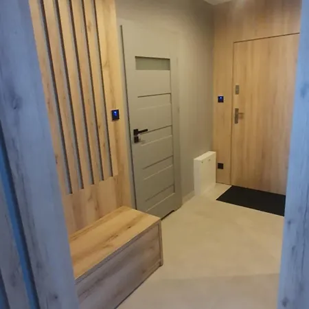 Design アパート ボルシェボ